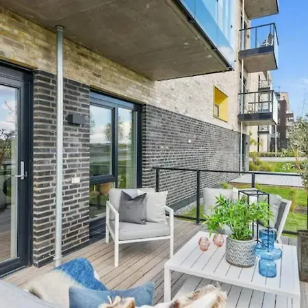 Scandpoint Fornebu Near Sea Front With Outdoor Walk! Apartment *