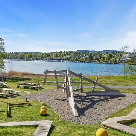 Scandpoint Fornebu Near Sea Front With Outdoor Walk! Apartamento *