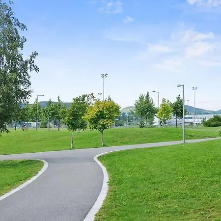 Scandpoint Fornebu Near Sea Front With Outdoor Walk! Apartment *